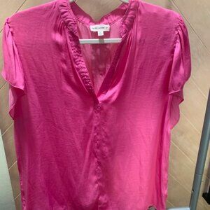 ee:some womens short sleeve silky top